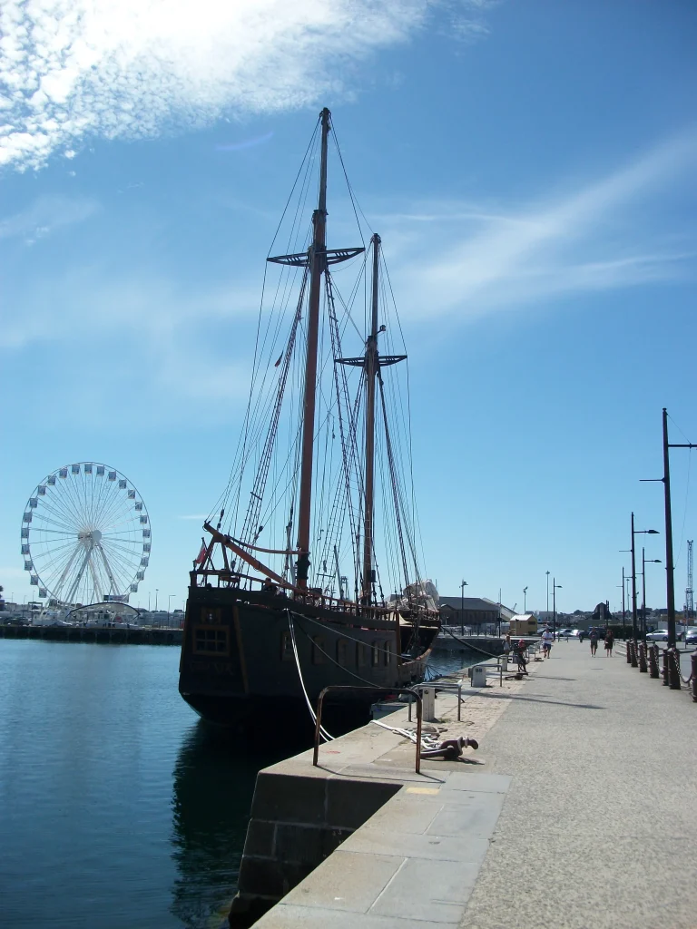 Bateau sur le Port de Saint Malo
