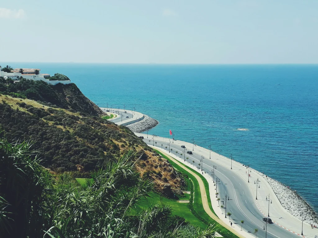 la côte de Tanger au Maroc