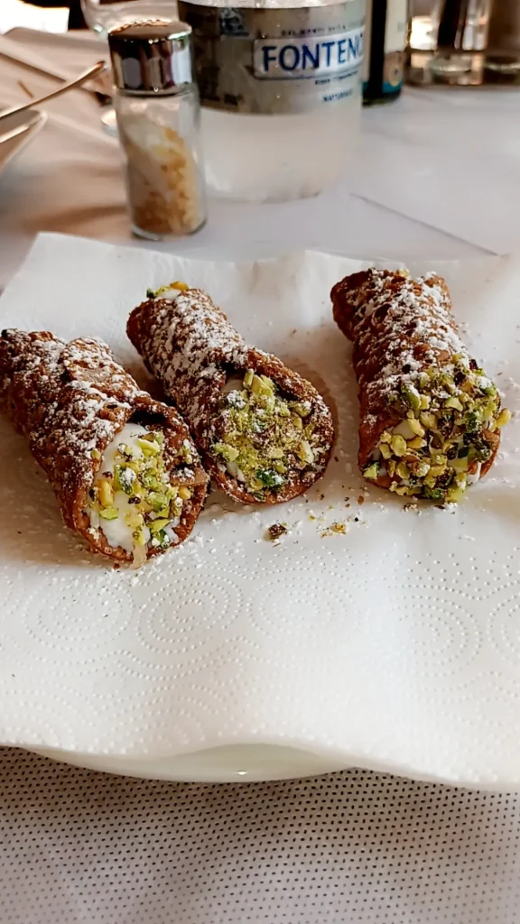 Cannoli à la pistache en Sicile