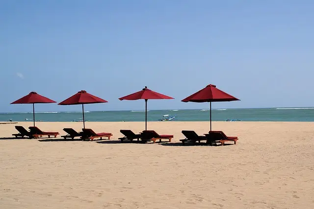 Plage de Kuta à Bali en Indonésie
